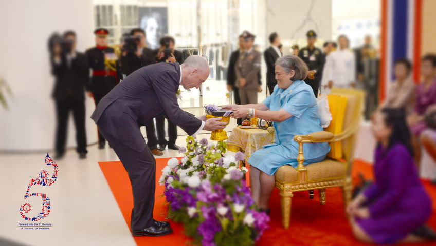 Her Royal Highness presides over new exhibition opening depicting Thai-UK relations